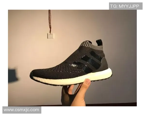 足球明星跨界挑战超级碗展现运动魅力与激情的完美结合 足球明星跨界挑战超级碗展现运动魅力与激情的完美结合